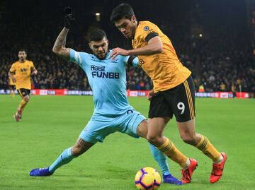 Raúl Jiménez y los Wolves empatan con el Newcastle