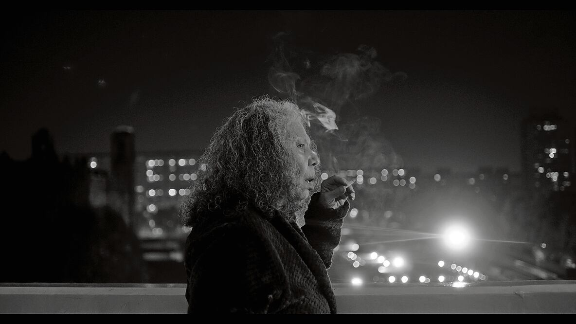 Interpreta a Socorro, una mujer cáustica que, al final, encuentra su paz. Foto. de Varios Lobos