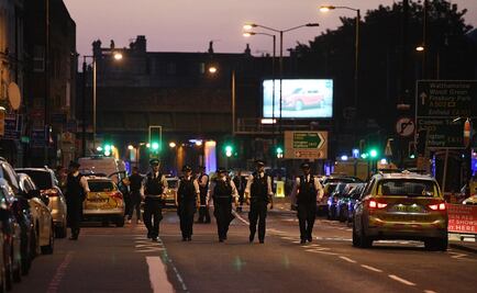 Identifican a hombre que embistió a fieles en mezquita de Londres