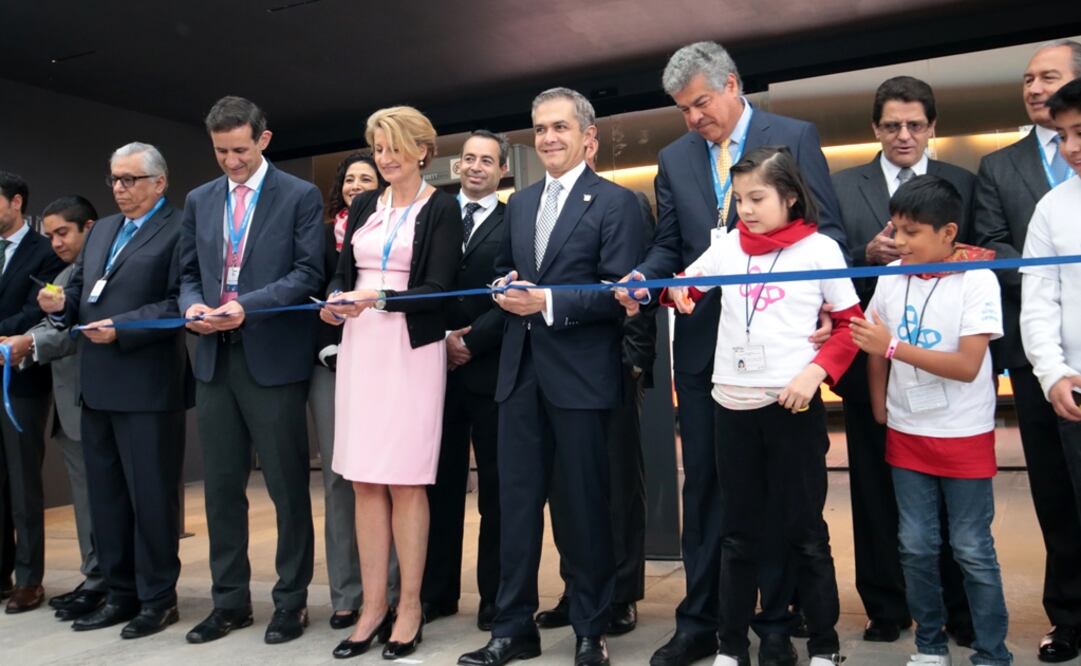 El jefe de gobierno de la Ciudad de México, Miguel Ángel Mancera, inauguró las nuevas instalaciones del Papalote Museo del Niño. (FOTO: Berenice Fregos. EL UNIVERSAL)