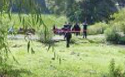 Torturan a pareja y abandonan sus cadáveres sobre terracería en Edomex