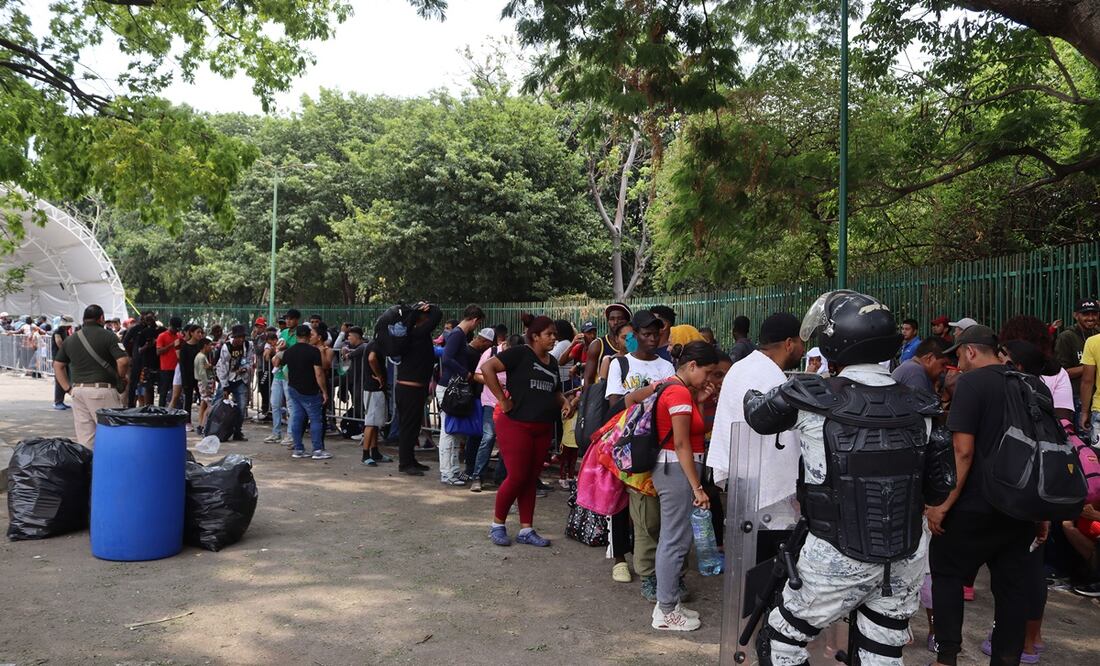 Desde la frontera entre Panamá y Costa Rica, o desde la de Guatemala con México, miles de migrantes siguen su camino hacia los Estados Unidos. Foto: EFE