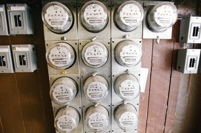 Anuncia CFE disminución de tarifas eléctricas en agosto