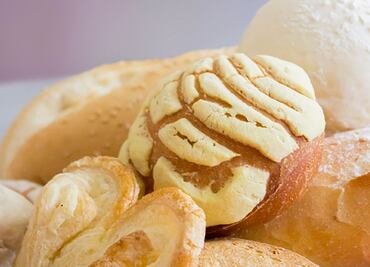 Advierten posible alza de precios de pan y pasteles en México; piden al gobierno tome medidas para frenar subidas
