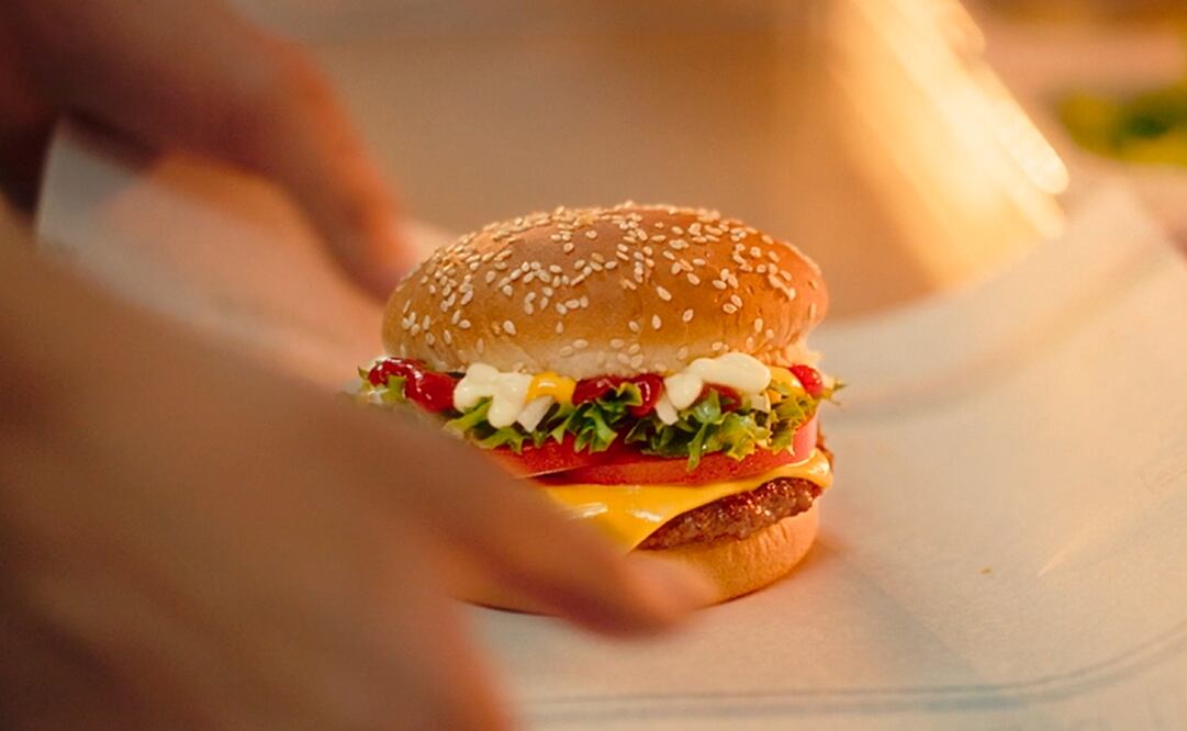 McDonald’s abre sus cocinas al público como parte de su iniciativa de transparencia y compromiso con la calidad. Foto: cortesía.