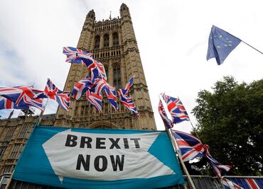 Hombre "enloquece" en Reino Unido por culpa del Brexit