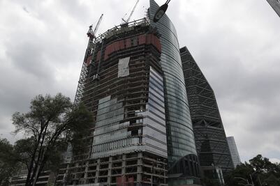 Apartamentos que cuestan 300 años de trabajo