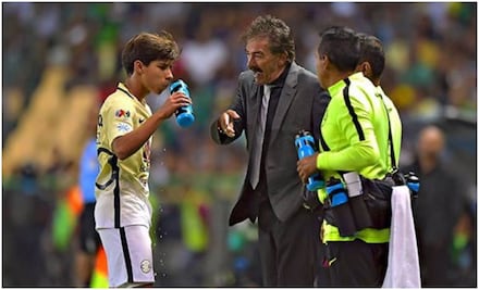 "Nunca dudaste de mí", el emotivo mensaje de Diego Lainez a Ricardo La Volpe