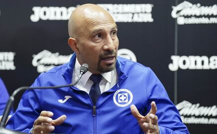 "Conejo" Pérez se despide de Cruz Azul; asegura que sólo es un "hasta pronto"