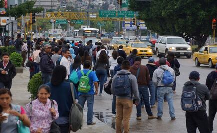 Oaxaca amanece sin servicio de transporte y afecta a usuarios