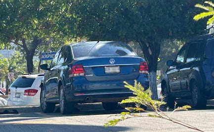 Hallan vehículo con presuntos restos humanos en estacionamiento de hotel de Chiapas; implementan operativos policiales