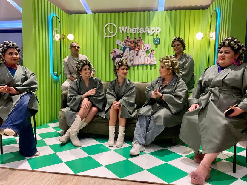 Fernanda Martin, Monica Makaco, Diana Wong, Priscila Arias, Marisol de la Fuente y Maria Bolio, conforman “Seis de Copas”. Foto: El Universal