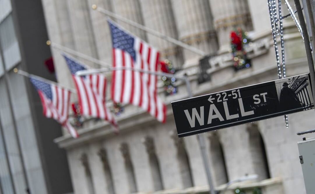  (AP Photo/Mary Altaffer)