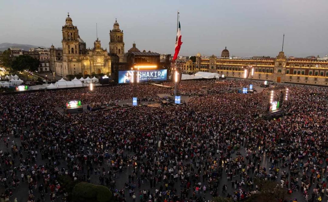 CDMX reporta lleno total en el Zócalo por concierto de Shakira (01/03/2026). Foto: Hugo Salvador / EL UNIVERSAL