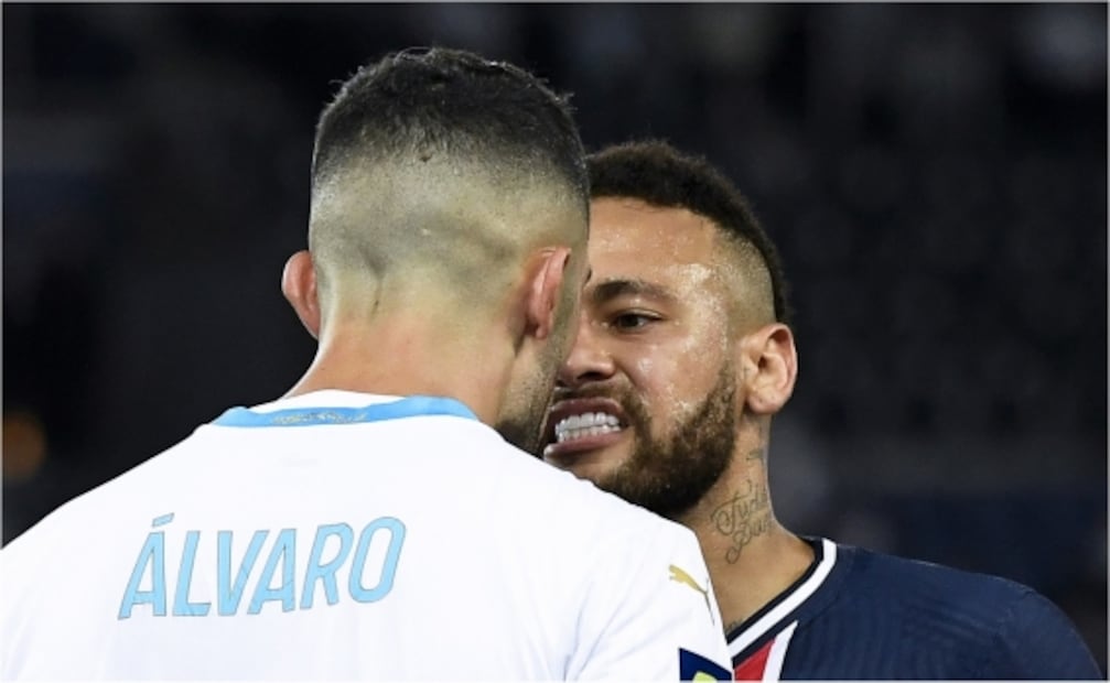 PSG vs Marsella: Cinco expulsados, un escupitajo y acusaciones de racismo