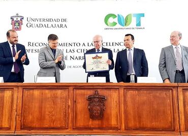 Fortalecer la medicina pública, pide Narro ante estudiantes