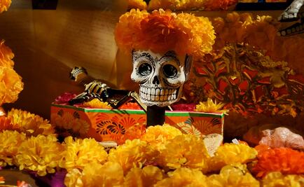 Day of the Dead Altars and Flowers Festival in Mexico City