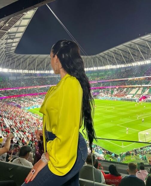 Georgina, esposa de Cristiano Ronaldo va elegante al Mundial