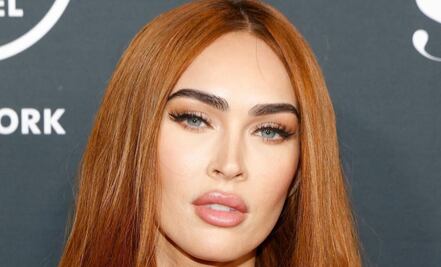 Megan Fox se llevó todas las miradas con transparencias y coqueto vestido