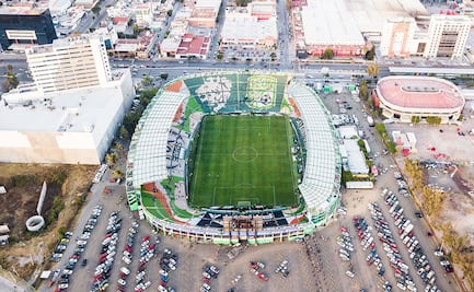 La invasión de la afición de Tigres a León, se hace presente