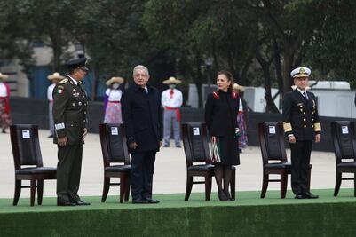 Fuerzas Armadas siempre van por el camino recto, dice general Cresencio