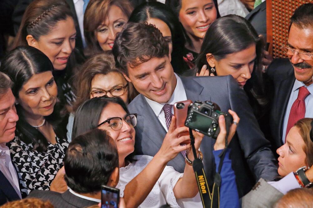 El primer ministro canadiense, Justin Trudeau, durante su visita al Senado de la República. (MARCO UGARTE. AP)