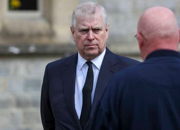 Policía británica revisará acusaciones contra el príncipe Andrés por abusos sexuales