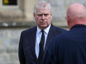 Policía británica revisará acusaciones contra el príncipe Andrés por abusos sexuales