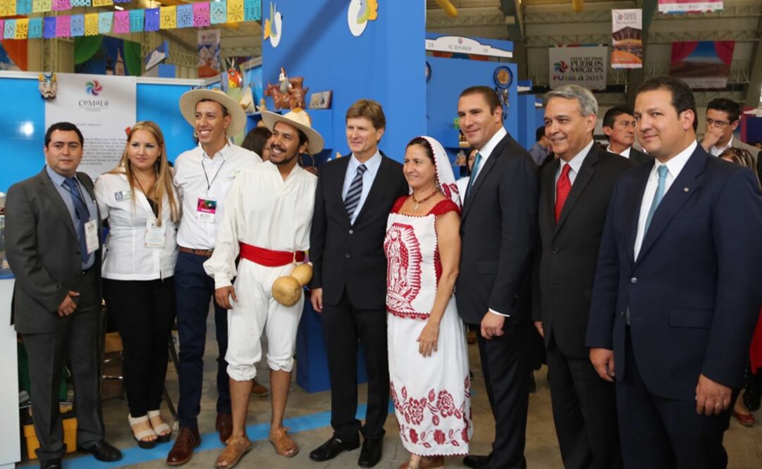 Entregan dos nombramientos de Pueblo Mágico a Puebla 