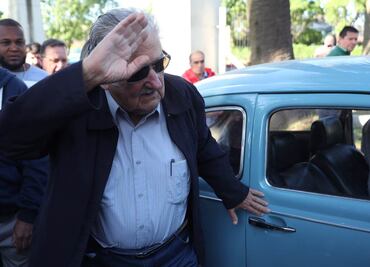 “Va a salir bien”: AMLO manda abrazo a José Mujica tras informar que tiene tumor en el esófago