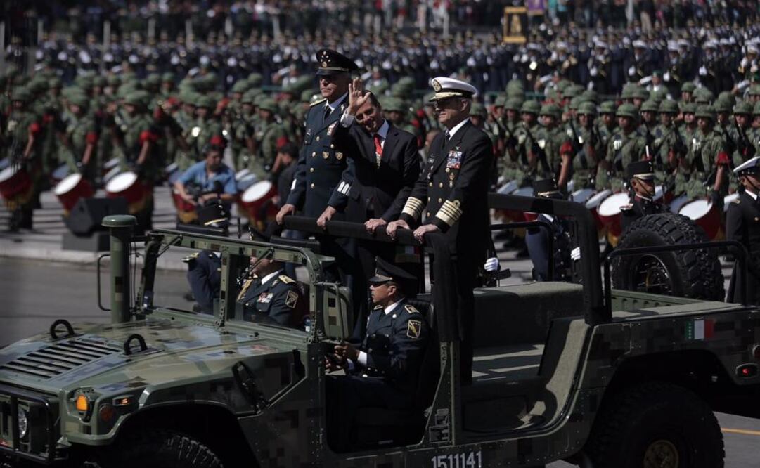 Mexican President Enrique Peña Nieto led the opening ceremony of the military parade – Foto: Alejandro Acosta/EL UNIVERSAL