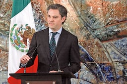 Aurelio Nuño responsabiliza a Morena del "colapso educativo"; acusa uso político de las escuelas