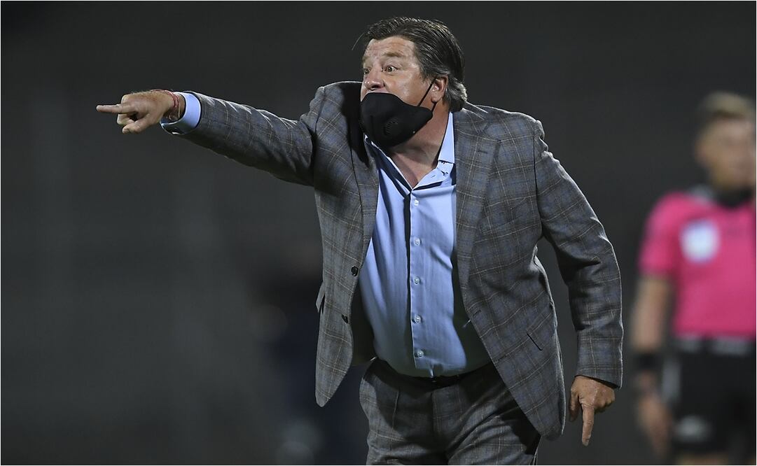 Se le agota el tiempo a Miguel Herrera