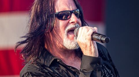 Muere Tommy DeCarlo, el fan de Boston que se convirtió en el cantante principal de la banda