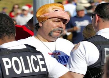 Protesters block main road to Trump rally