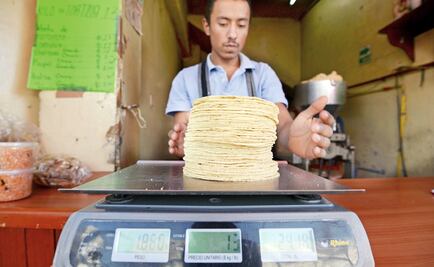 Tortilla, esencial para evitar fracturas: Nutriólogos