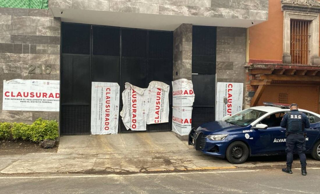 Detienen a 3 por violar sellos de clausura en alcaldía Álvaro Obregón (29/05/2025). Foto: Especial