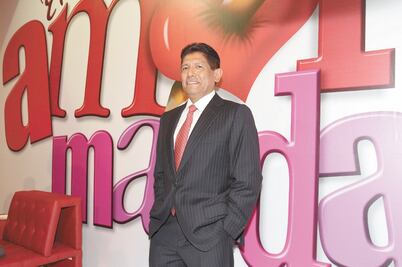 Osorio tiene protagónico para Emilio y su hijo ni enterado