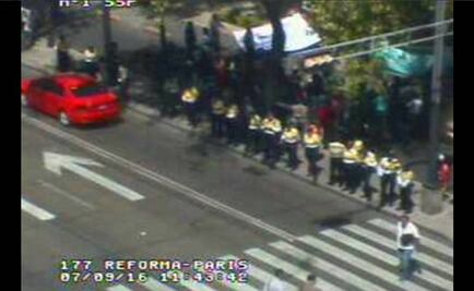 CNTE protesta frente al Senado; cierran lateral de Reforma