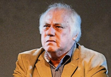 Dones terrenales y dádivas poéticas: a propósito de Dionicio Morales