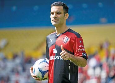 Atlas busca un "nuevo despertar" de la mano de Aníbal Fájer