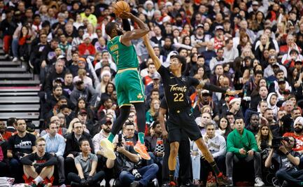 Celtics le amarga la Navidad al campeón de la NBA