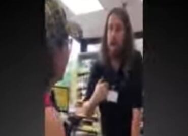 “Regresa a tu país” dice empleado a mexicana en gasolinera de Chicago