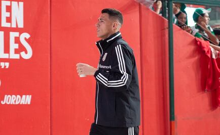 Xavi Hernández presume foto con el mexicano Héctor Moreno