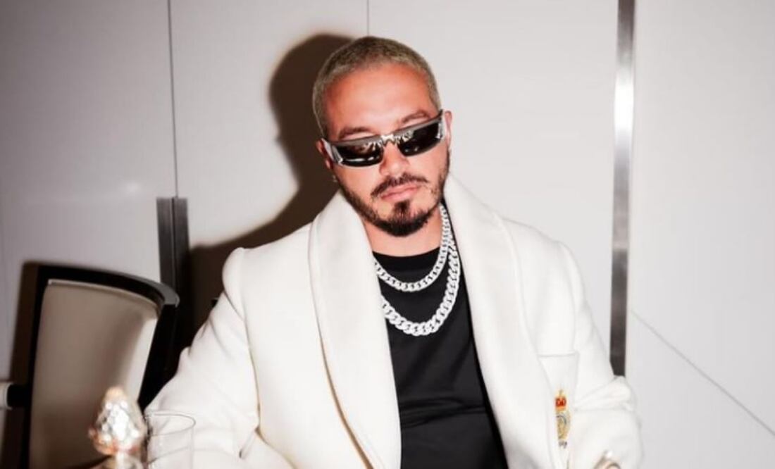 J Balvin asistió al desfile de Balenciaga en Nueva York. Foto: Instagram @jbalvin