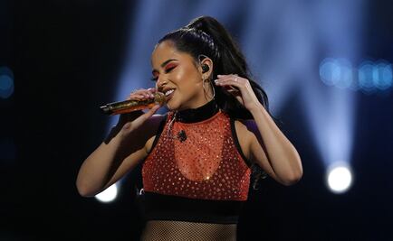 Becky G anuncia "Mala Santa", primer álbum