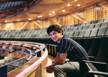 Ballet dancer Isaac Hernández seeks to reinvent creative industries in Mexico