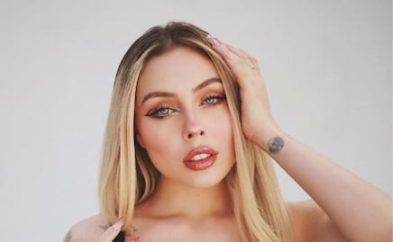 Maya Nazor modeló el top de encaje más chic de la temporada