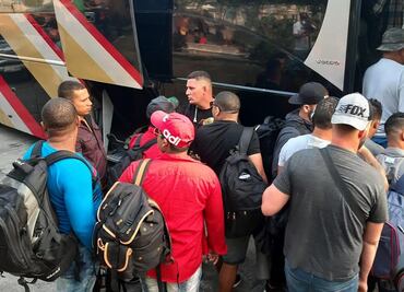 Pide MC a Profeco sancionar a empresas de transporte que se nieguen a trasladar migrantes