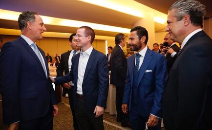 Ricardo Anaya se reúne con el Consejo de Comunicación